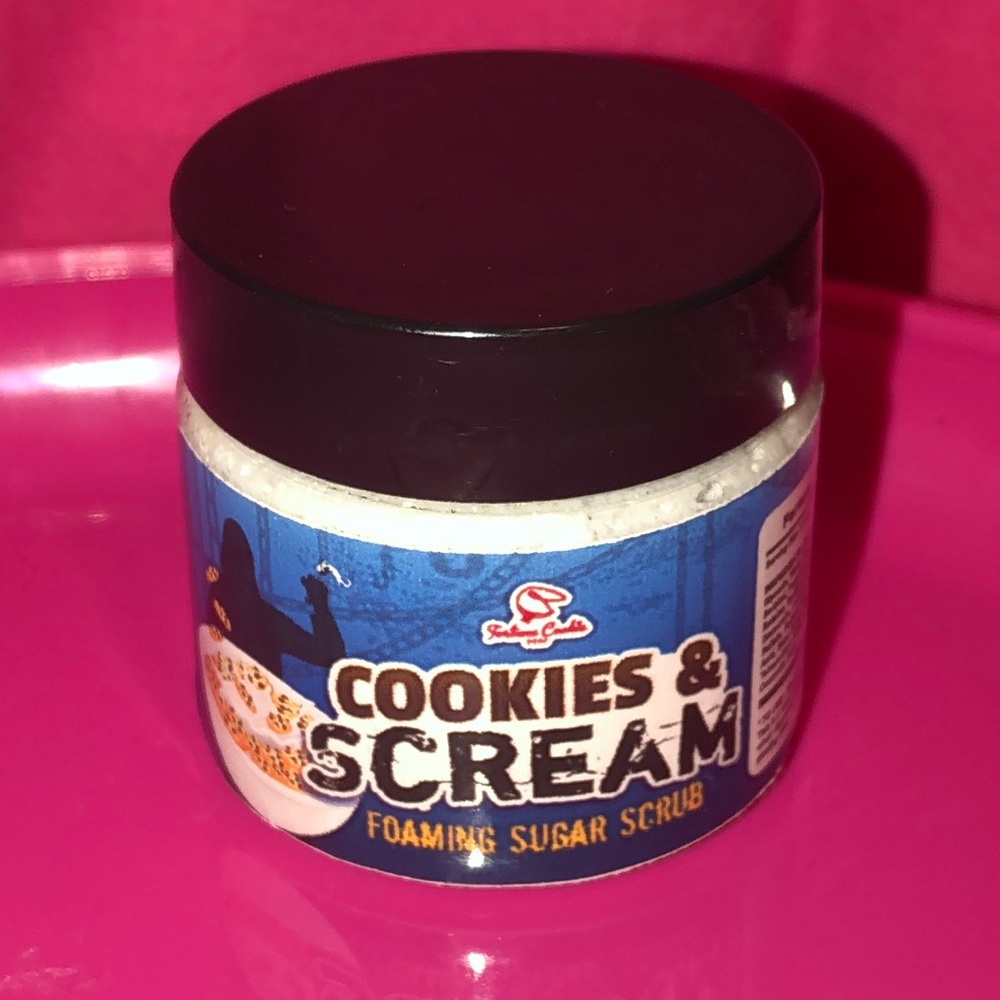 NWT FCS Cookies N' Scream Foaming sugar Scrub